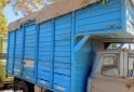 Camiones y Gr�as - Ford 600 con Caja Paquetera - En Venta