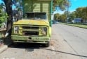 Camiones y Gr�as - Chevrolet C50 con Caja Sider - En Venta