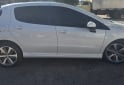 Autos - Peugeot 308 FELINE HD 2017 Diesel 150000Km - En Venta