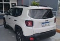 Camionetas - Jeep RENEGADE SPORT 2016 Nafta 130000Km - En Venta