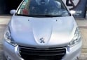 Autos - Peugeot 208 feline 2016 Nafta 112000Km - En Venta