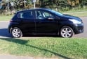 Autos - Peugeot 208 2014 Nafta 120000Km - En Venta