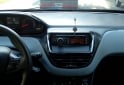 Autos - Peugeot 208 2014 Nafta 120000Km - En Venta