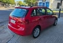 Autos - Volkswagen SURAN TRENDLINE 1.6N 2013 Nafta 130000Km - En Venta