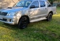 Camionetas - Toyota hilux 4x4 2015 Diesel 230000Km - En Venta
