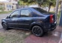 Autos - Renault Logan 2013 Nafta 220000Km - En Venta