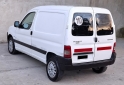 Utilitarios - Peugeot Partner 2012 Diesel 280000Km - En Venta