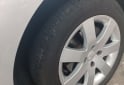 Autos - Peugeot 408 allure 2013 Diesel 185000Km - En Venta