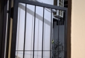 Hogar - Puerta reja - En Venta