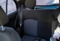 Autos - Nissan March 2017 Nafta 123000Km - En Venta