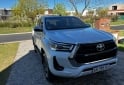 Camionetas - Toyota Hilux SRV 4x2 AT 2.8 CD 2025 Diesel 29000Km - En Venta