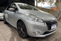 Autos - Peugeot 208 Feline 2014 Nafta 70000Km - En Venta