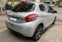 Autos - Peugeot 208 Feline 2014 Nafta 70000Km - En Venta