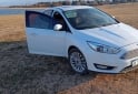 Autos - Ford FOCUS 3 TITANIUM 2016 Nafta 78500Km - En Venta