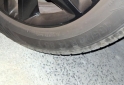 Accesorios para Autos - Cubiertas en excelente estado - En Venta