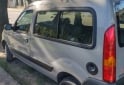Camionetas - Renault Kangoo puerta lateral bas 2007 Nafta 200Km - En Venta