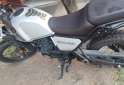 Motos - Royal Enfield Himalaya 2023 Nafta 8000Km - En Venta