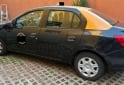 Autos - Renault Logan . Modelo 2018 2018 GNC 212500Km - En Venta