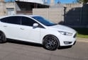 Autos - Ford Focus titanium 2016 Nafta 133000Km - En Venta