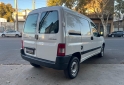 Utilitarios - Peugeot Partner 2017 Nafta 82000Km - En Venta