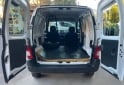 Utilitarios - Peugeot Partner 2017 Nafta 82000Km - En Venta