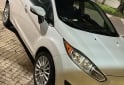 Autos - Ford Fiesta kinetic 2014 Nafta 150000Km - En Venta