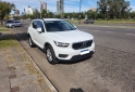 Camionetas - Volvo XC 40 T4 KINECTIC 2021 Nafta 48500Km - En Venta