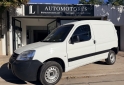 Utilitarios - Peugeot Parnert Furg�n 2021 Diesel 130000Km - En Venta
