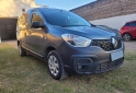 Utilitarios - Renault Kangoo 2023 Nafta 140000Km - En Venta