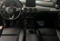 Autos - Mercedes Benz B200 city 2018 Nafta 78400Km - En Venta