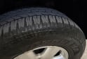 Camionetas - Toyota Hilux SW4 SRV 2011 Diesel 303000Km - En Venta