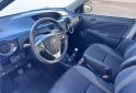 Autos - Toyota Etios 2018 GNC 140000Km - En Venta