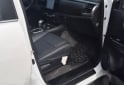 Camionetas - Toyota HILUX SRX 2.8 4X4 AL 2025 Diesel 6400Km - En Venta