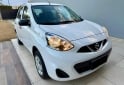 Autos - Nissan March 2017 Nafta 80000Km - En Venta