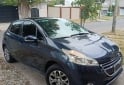 Autos - Peugeot 208 allure 2015 Nafta 132400Km - En Venta