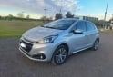 Autos - Peugeot 208 Feline 2018 Nafta 133000Km - En Venta