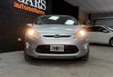 Autos - Ford Fiesta Titanium 2013 Nafta 120000Km - En Venta