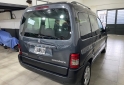 Utilitarios - Peugeot Partner 2014 Diesel 140000Km - En Venta
