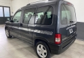 Utilitarios - Peugeot Partner 2014 Diesel 140000Km - En Venta