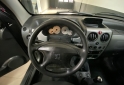 Utilitarios - Peugeot Partner 2014 Diesel 140000Km - En Venta