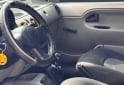 Utilitarios - Renault A�o 2012 2012 GNC 200000Km - En Venta
