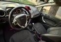 Autos - Ford Fiesta Kinectic Titanium 2012 Nafta 171000Km - En Venta