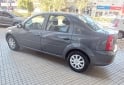 Autos - Renault Logan 2012 GNC 180000Km - En Venta
