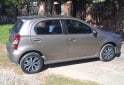 Autos - Toyota ethios 2019 Nafta 62000Km - En Venta