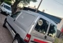 Utilitarios - Peugeot Partner 2012 Nafta 180000Km - En Venta