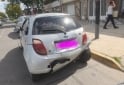 Autos - Ford Plus tattoo 2004 Nafta 206000Km - En Venta