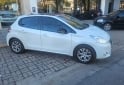 Autos - Peugeot 208 ALLURE 1.6 touchscree 2014 Nafta 170000Km - En Venta