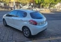 Autos - Peugeot 208 ALLURE 1.6 touchscree 2014 Nafta 170000Km - En Venta
