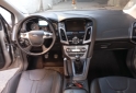 Autos - Ford focus titanium 2014 Nafta 153000Km - En Venta
