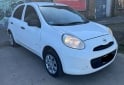 Autos - Nissan March 2015 Nafta 112000Km - En Venta